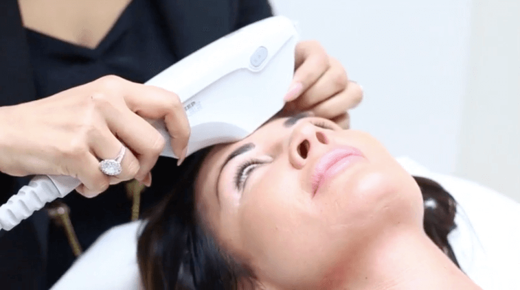 Ultherapy: The Skin Lifting Treatment in the clinic of Dr. Nyla Raja