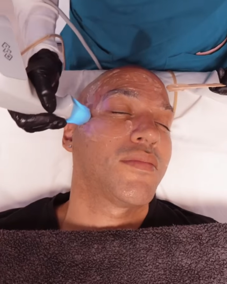 Mens Facial Relaxing