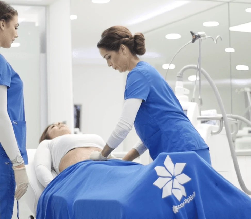 CoolSculpting-dr-nyla-treatment-consultation