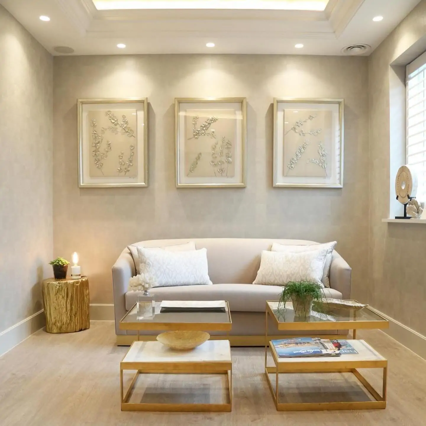 Dr Nyla Cheshire Clinic Sofa and Table